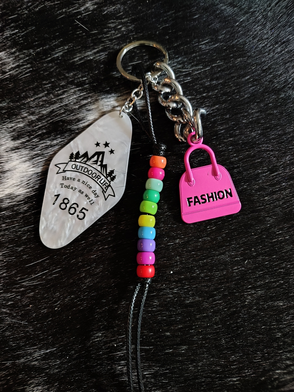 Outdoor Life Pink 'Fashion' Purse Keychain with Rainbow Bead Charm